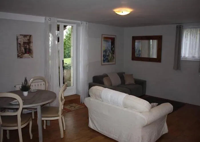 Apartment Grand Vue Puy-lʼÉvêque